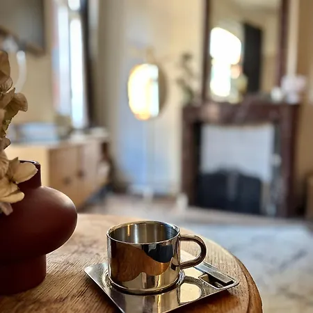 Diner, Nuite, Petit Dejeuner Dans Maison D'arts Guest house