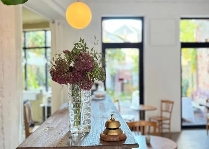 Guest house Diner, Nuite, Petit Dejeuner Dans Maison D'arts
